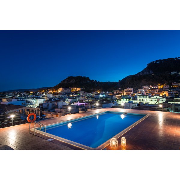 Ön Zante - Strada Marina Hotel
