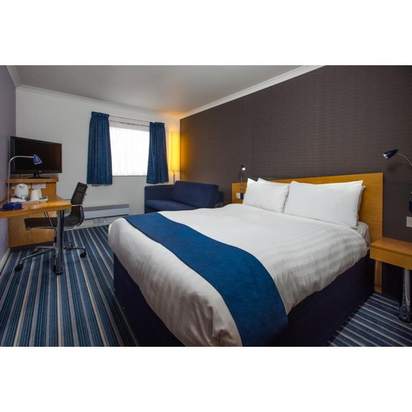 Catania - Inverness - Holiday Inn Express Inverness By IHG-image