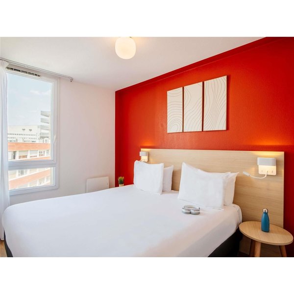 Lamezia Terme - Parigi - Aparthotel Adagio Access Paris Saint-Denis Pleyel-image