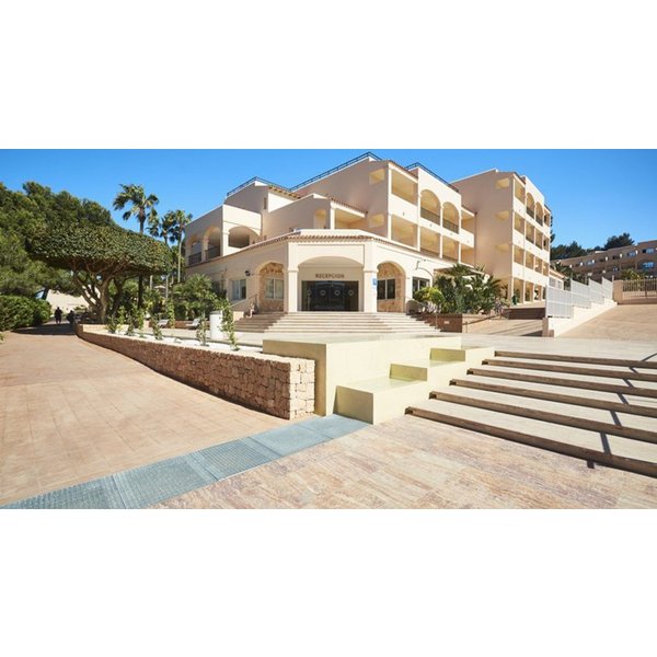 Göteborg - Ibiza - Invisa Hotel Club Cala Blanca