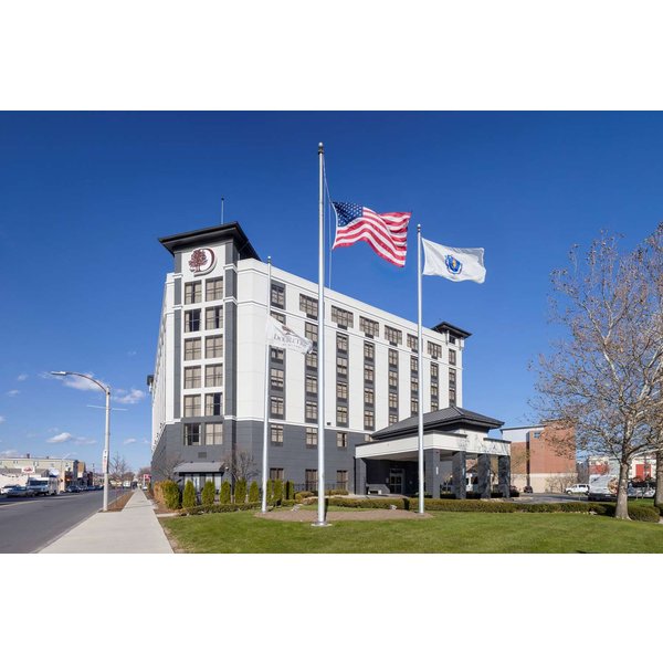 Milano - Boston (Ma) - Doubletree By Hilton Boston Logan Airport Chelsea-image