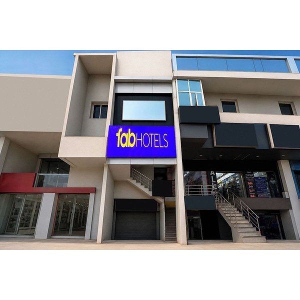 Noida - FabHotel Luxury Stay
