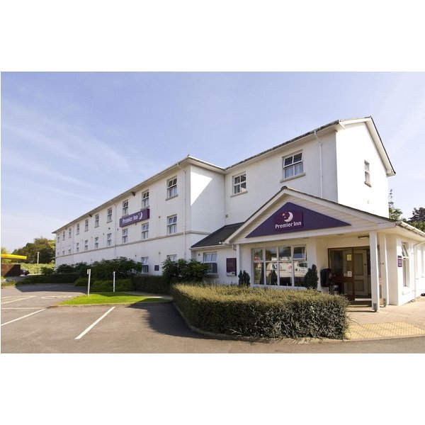 Cheltenham - Premier Inn Cheltenham Central - West/A40
