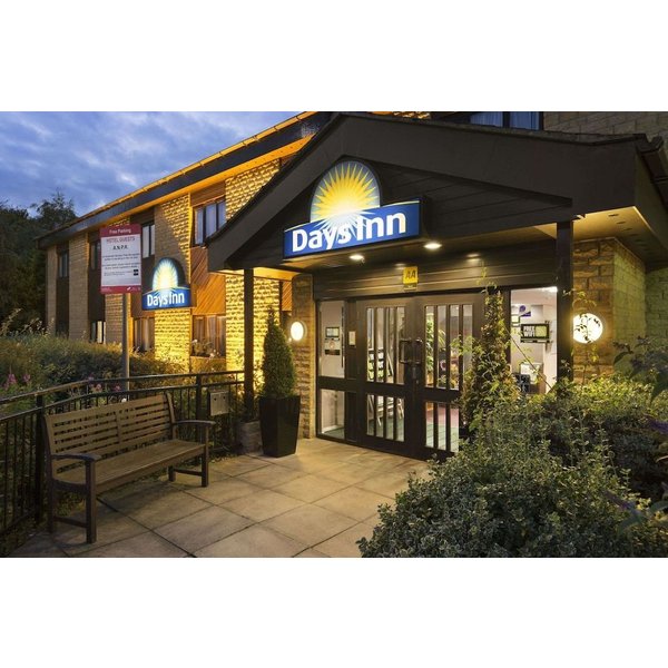 Halifax - Days Inn by Wyndham Bradford M62