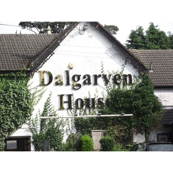 Irvine - Dalgarven Spa House