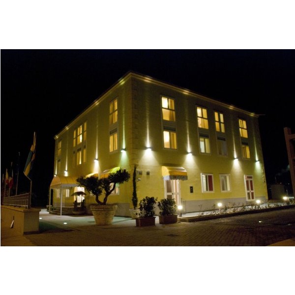 Pontecagnano - La Isla Resort