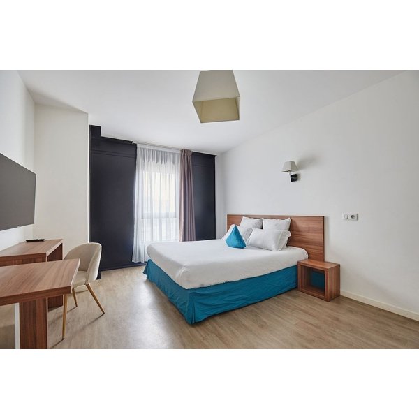 Bari - Nanterre - Appart'hôTel Odalys City Campus - Paris Rueil Malmaison-image