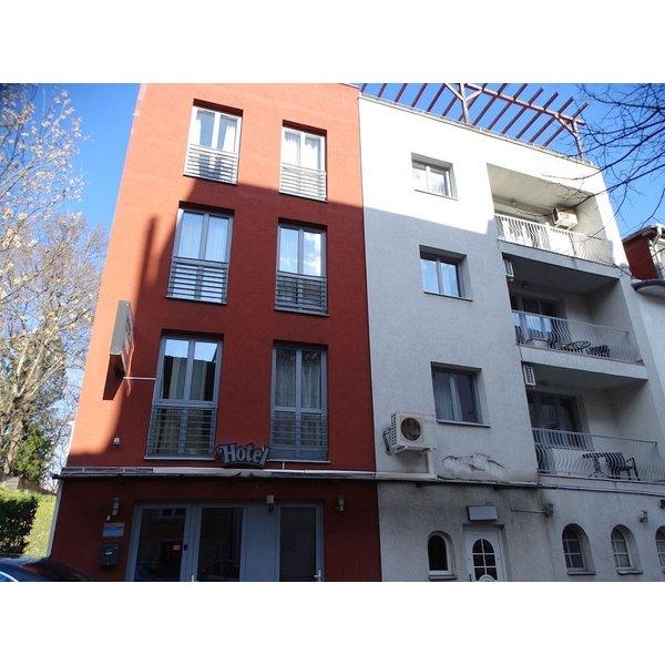 Cagliari - Budapest - Hotel Rose City-image