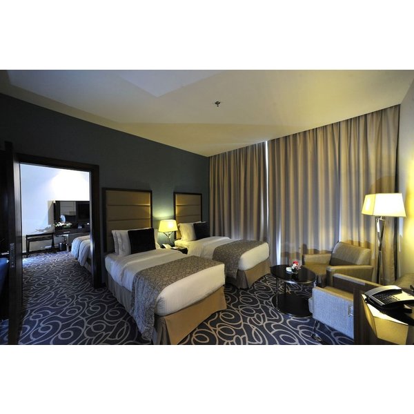 Abu Dhabi - Ramada Abu Dhabi Corniche