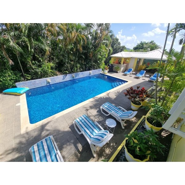 Tobago - Luxury 5-Bed Villa in Tobago The Big Yellow House