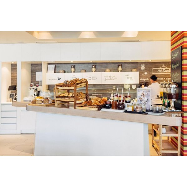 Bari - Linz - Harry's Home Linz-Urfahr Hotel & Apartments-image