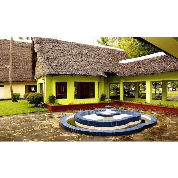 Roma - Shanzu - Jumuia Conference & Beach Resort-image