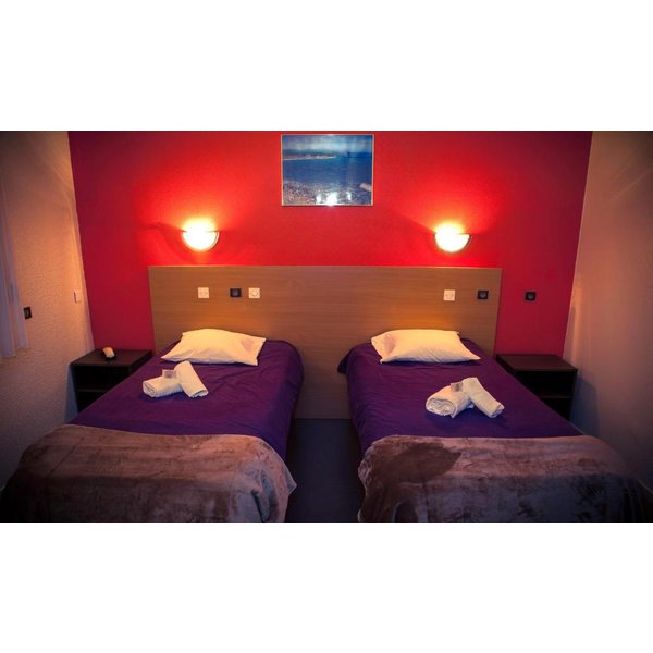 Briey - Hotel Aster Rest. Aux Arcades