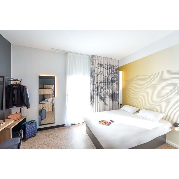 Stockholm - Franska rivieran - B&B HOTEL Sainte-Maxime Golfe de Saint Tropez