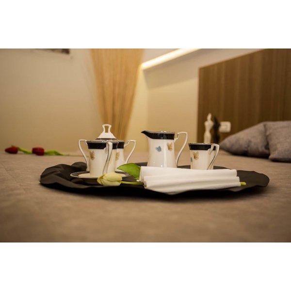 Milano - Cosenza - Le Affacciate Bruzie Home Guest House-image
