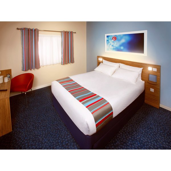 Wales - Travelodge Cardiff M4