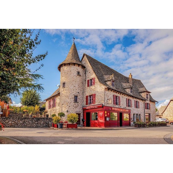 Vitrac (Auvergne) - Demeures & Châteaux Auberge de la Tour - Hôtel & Restaurants - Marcolès Auvergne
