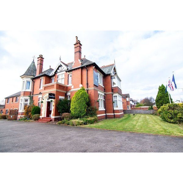 Preston, Lancashire - Trivelles Park Hotel