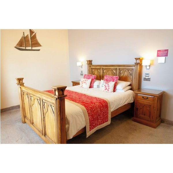 Saltburn-by-the-Sea - Claxton Hotel