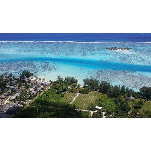 Temae - Moorea Sunset Beach