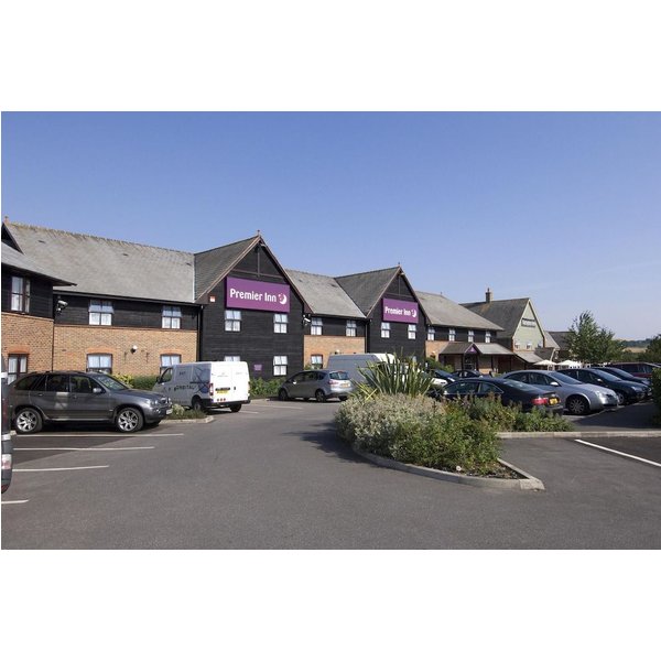 Wiltshire - Premier Inn Salisbury North Bishopdown