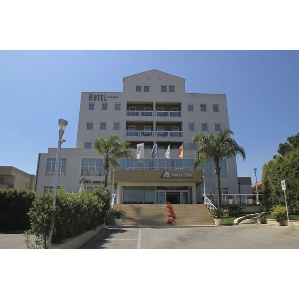 Milano - Scicli - Hotel Torre Del Sud-image