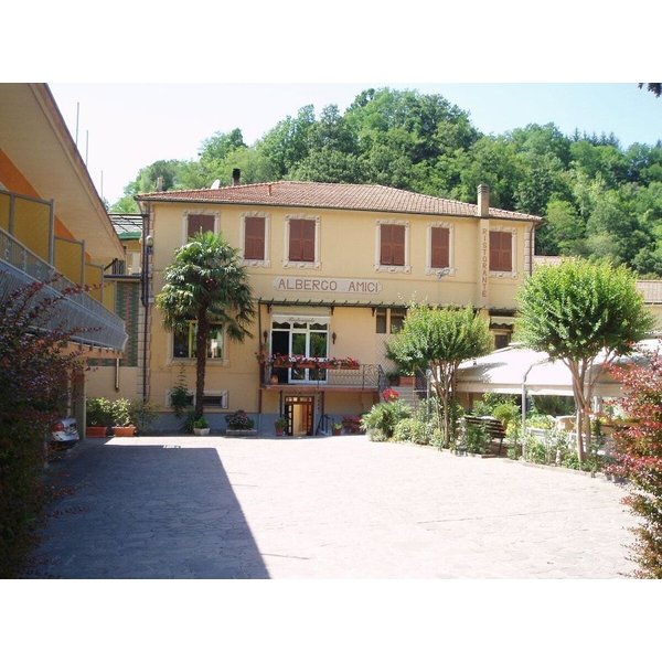 Maissana - Albergo Amici
