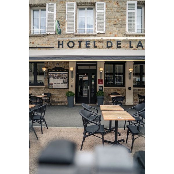 Aunay-sur-Odon - LOGIS -Hotel & Restaurant de la Place