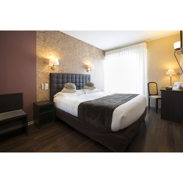 Villefranche-de-Rouergue - Logis Hotel - Restaurant - Spa - Le Relais de Farrou