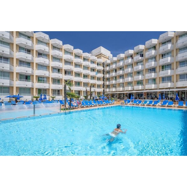 Stockholm - Costa Brava - GHT Oasis Tossa & Spa