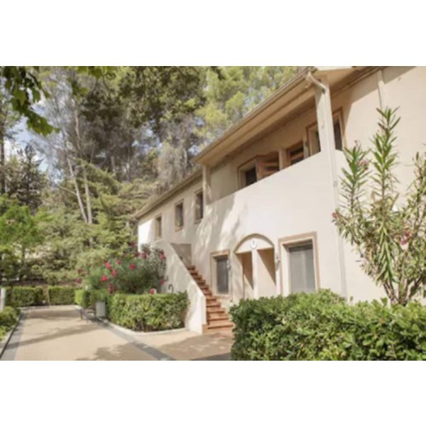 Cofrentes - Confluent Health Resort