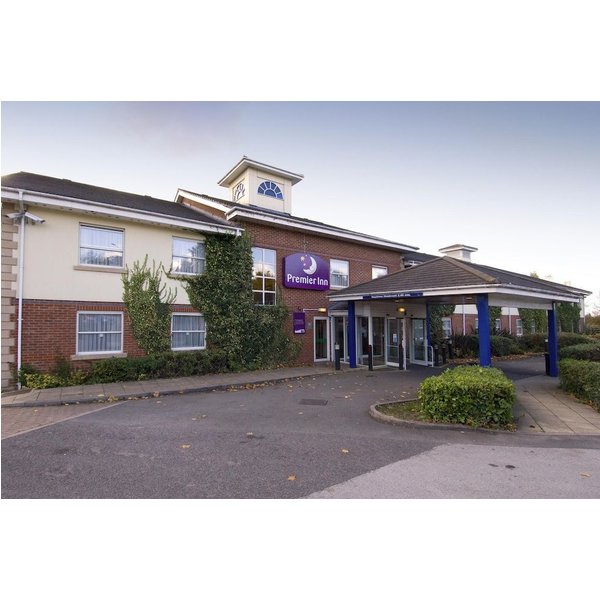 Rugby - Premier Inn Rugby North - Newbold
