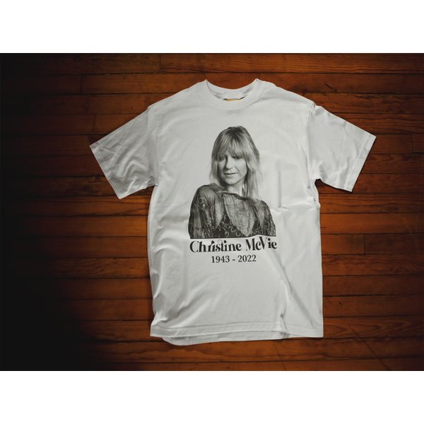 Christine Mcvie T Shirt Unsiex Classic Tee-image
