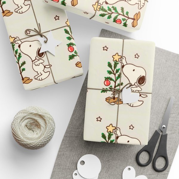 Christmas Tree Snoopy Wrapping Paper, Holiday Gifts