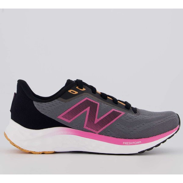 Tênis New Balance Fresh Foam Arishi V4 Feminino Cinza e Preto