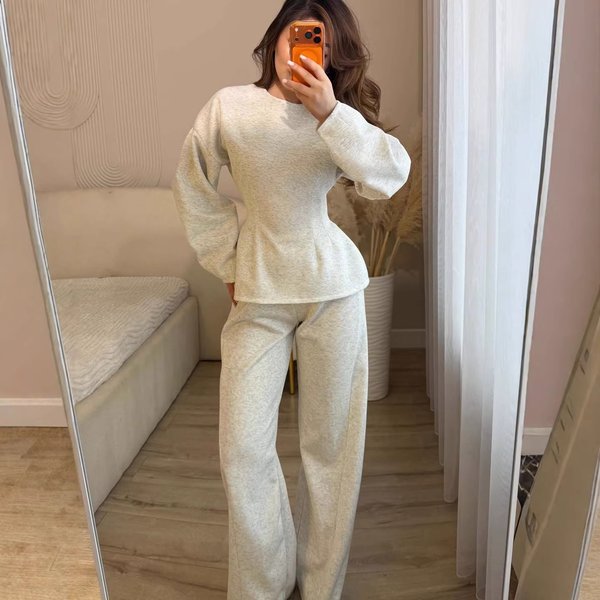 Women's Casual Long Sleeve round Neck T-Shirt Set High-Waisted Wide Leg Pants Comfortable Lounge Streetwear Outfit