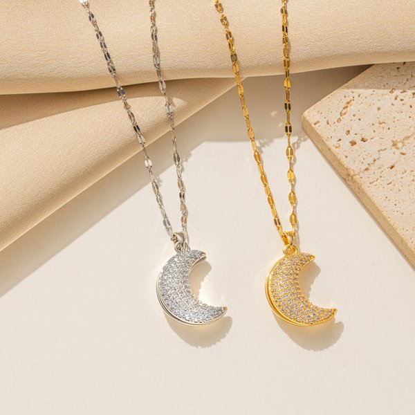 Moon sweater chain high grade clavicle chain versatile pearl rhinestone pendant accessories long necklace