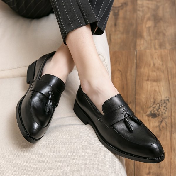 Men's Casual Leather Shoes British Style Pointed Business Suits For Work Groom Wedding Nightclub Hair Stylist Korean Style Tassel Men's Shoes-image