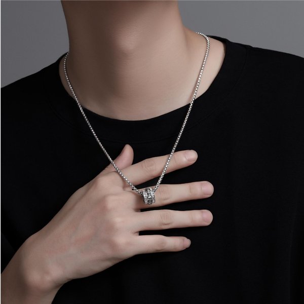 Hip hop style skull luck beads titanium steel necklace men's trendy high end versatile rotatable small waist sweater chain women