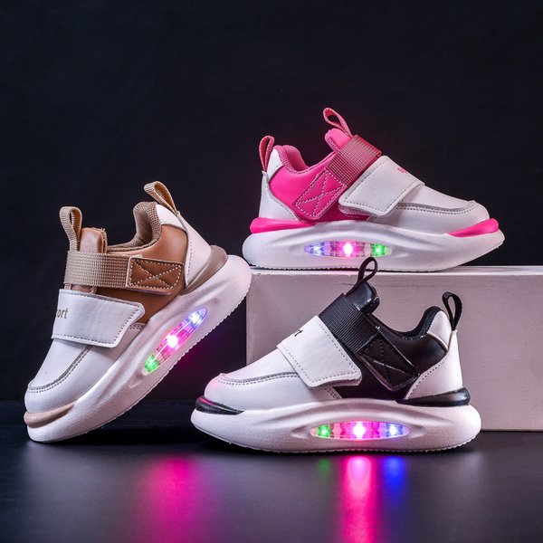 Mother & Kids Boys And Girls Light Up Sneakers New Children's Sports Shoes Children's Casual Soft Bottom Flashing Light Running Shoes Trendy-image