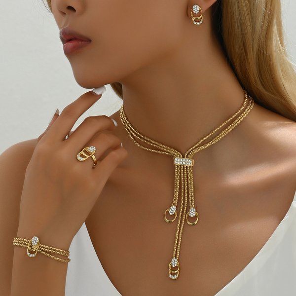 Women’S Jewelry Set Fashion Simple And Fresh Necklace And Earrings Set Inlaid With Diamonds Niche Design Clavicle Chain All Match Index Finger Ring-image