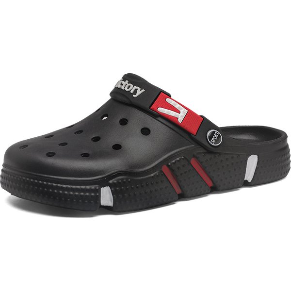 New Men's Garden Shoes Soft Sole Hollowed-out Bun Towed Casual Sandals