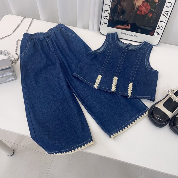 Girls' Denim Suit Autumn Children's T-shirt Vest Wide-leg Trousers Three-piece Female Treasure Autumn Suit