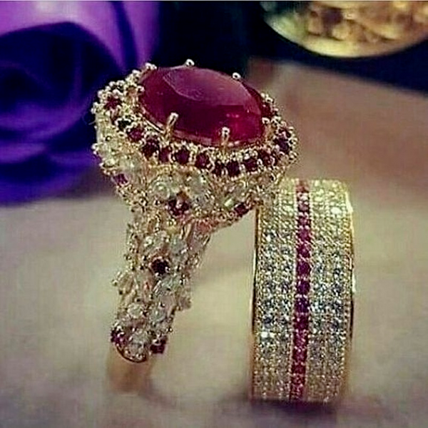 Elegant Gold Color Hip Hop Ring for Women Fashion Inlaid Zircon Red Stones Wedding Rings Set Party Bridal Engagement