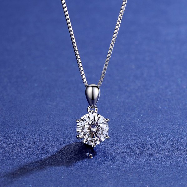 Sterling Silver Necklace For Women 1 Carat Moissanite Six Claw Pendant Anti Real Diamond Clavicle Chain Silver Jewelry-image