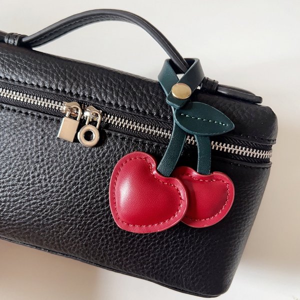Cute Three Dimensional Peach Heart Cherry Cherry Bag Pendant Red Pink Love Retro Versatile Bag Pendant Female Key-image