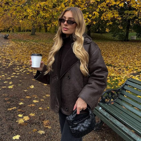 Women’s Sheepskin Collar Fur-Lined Coat – Style Winter Jacket, Warm & Stylish For Cold Weather