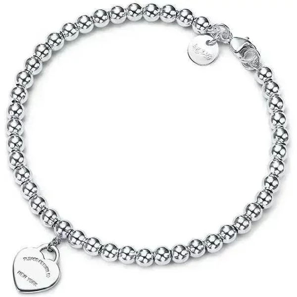 Charming Heart Shaped Designer Bracelet With Enhanced Sier Plating - Ideal Gift For Her, Perfect Souvenir