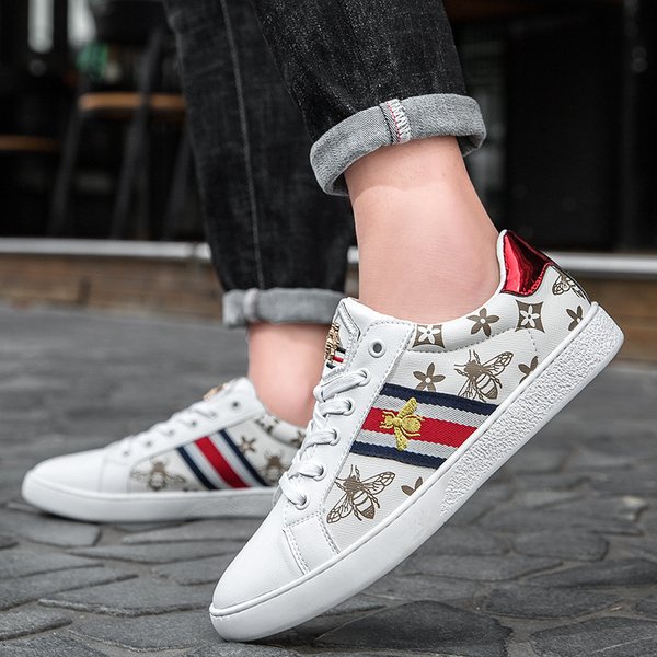 Men's European Style Spring Autumn Korean Sporty Breathable White Sneakers Light Luxury Trendy Versatile Shoes