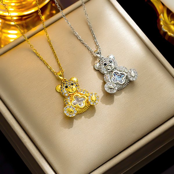 New Teddy Bear Necklace For Women Crystal Four-Leaf Clover Smart Bear Clavicle Chain For Women Cute Bear Pendant Clavicle Chain-image